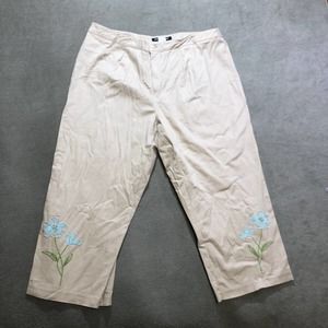 Briggs New York Womens Pants 16W Embroidered Capri Flowers, SO ADORABLE!